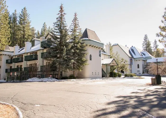 Chateau Big Bear Boutique Hotel, BW Signature Collection